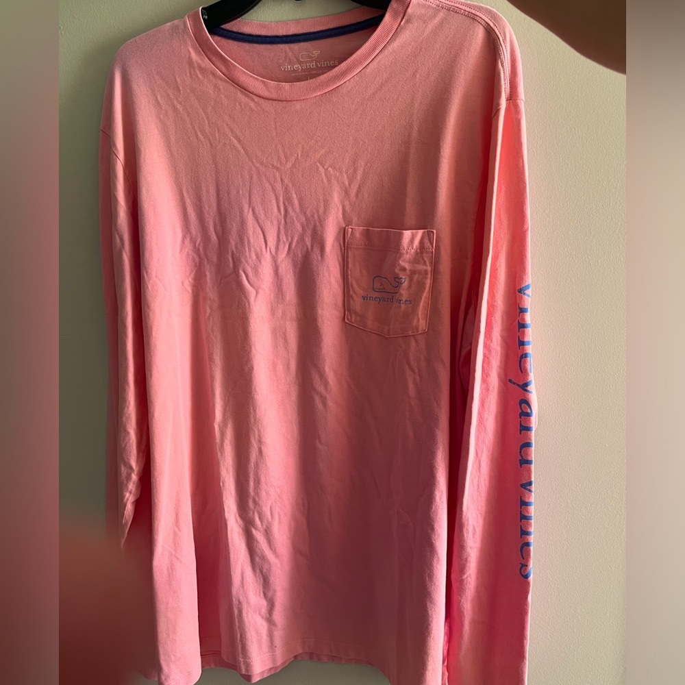 Vineyard vine long sleeve tshirt
